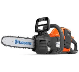 Slika: Baterijska lančana pila Husqvarna 225i s baterijom i punjačem