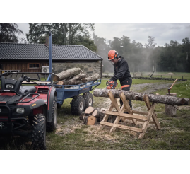 Slika: HUSQVARNA 340i bez baterije i punjača